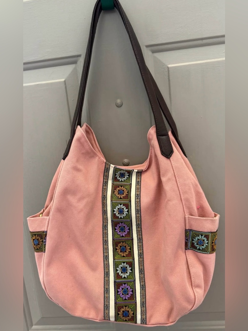 WorldLyda Salmon  Canvas Shoulder Bag with Trim